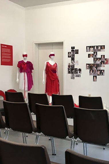 About Fashion Mode, Fashion &amp; Lifestyle Vortrag Modedesign Fashiondesign