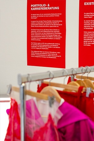 About Fashion Tag der offenen Tür Modedesign